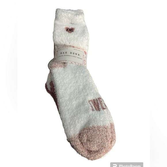 Rae Dunn Accessories - New Rae Dunn 4-pack fuzzy Valentine’s Day sock set - NWT